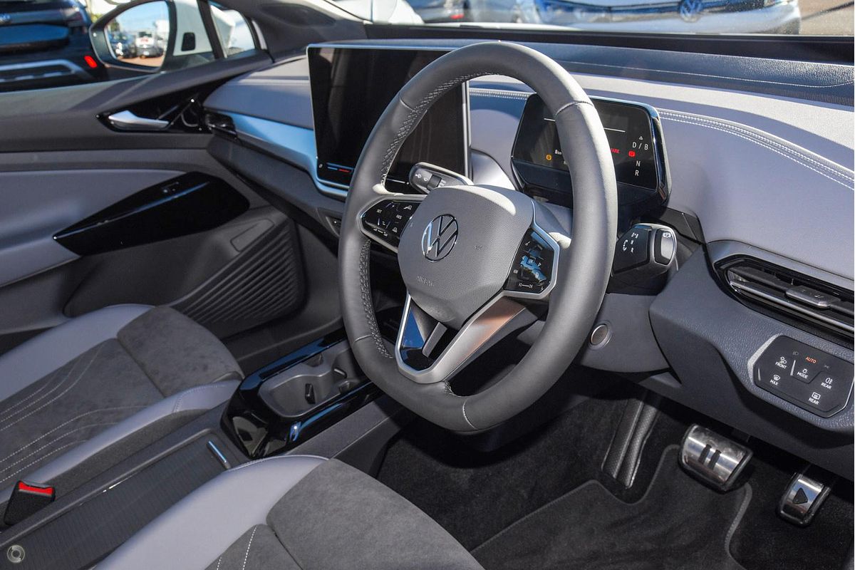 2025 Volkswagen ID.5 Pro E2