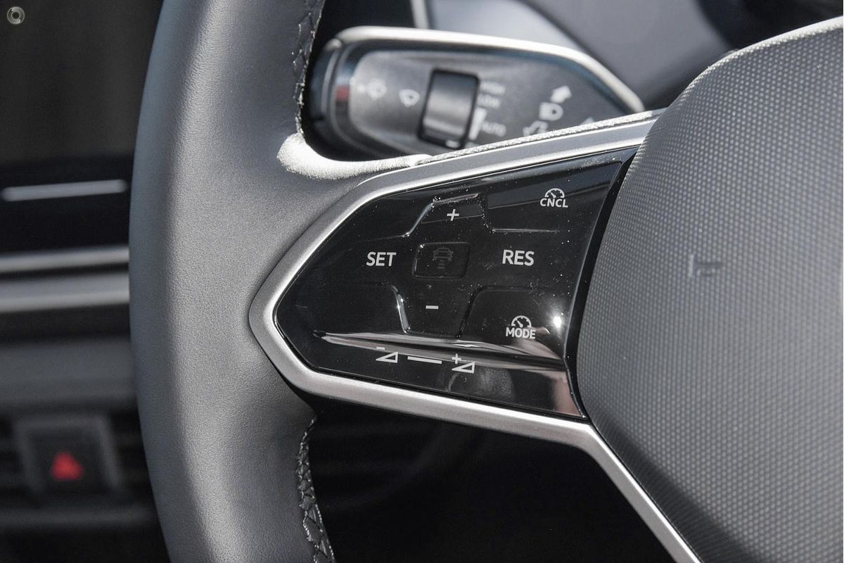 2025 Volkswagen ID.5 Pro E2
