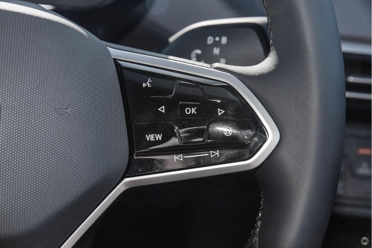 2025 Volkswagen ID.5 Pro E2