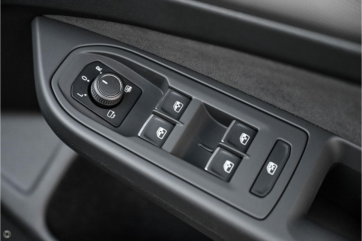 2025 Volkswagen Golf 110TSI Style 8.5