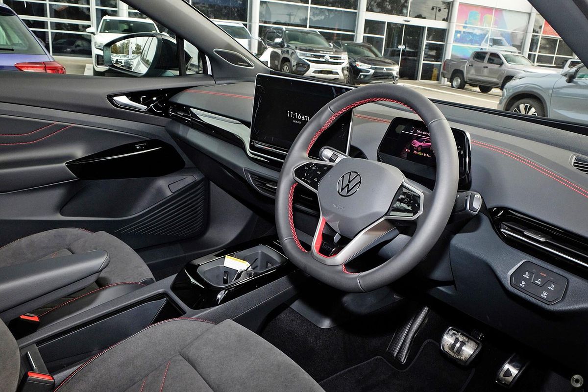 2025 Volkswagen ID.5 GTX E2