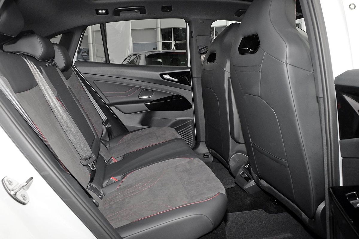 2025 Volkswagen ID.5 GTX E2