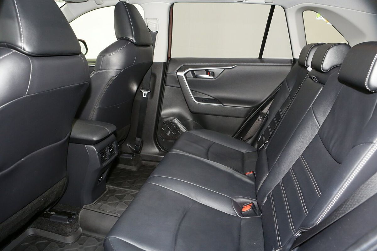 2020 Toyota RAV4 Cruiser AXAH52R