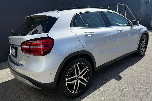 2019 Mercedes-Benz GLA-Class GLA180 X156