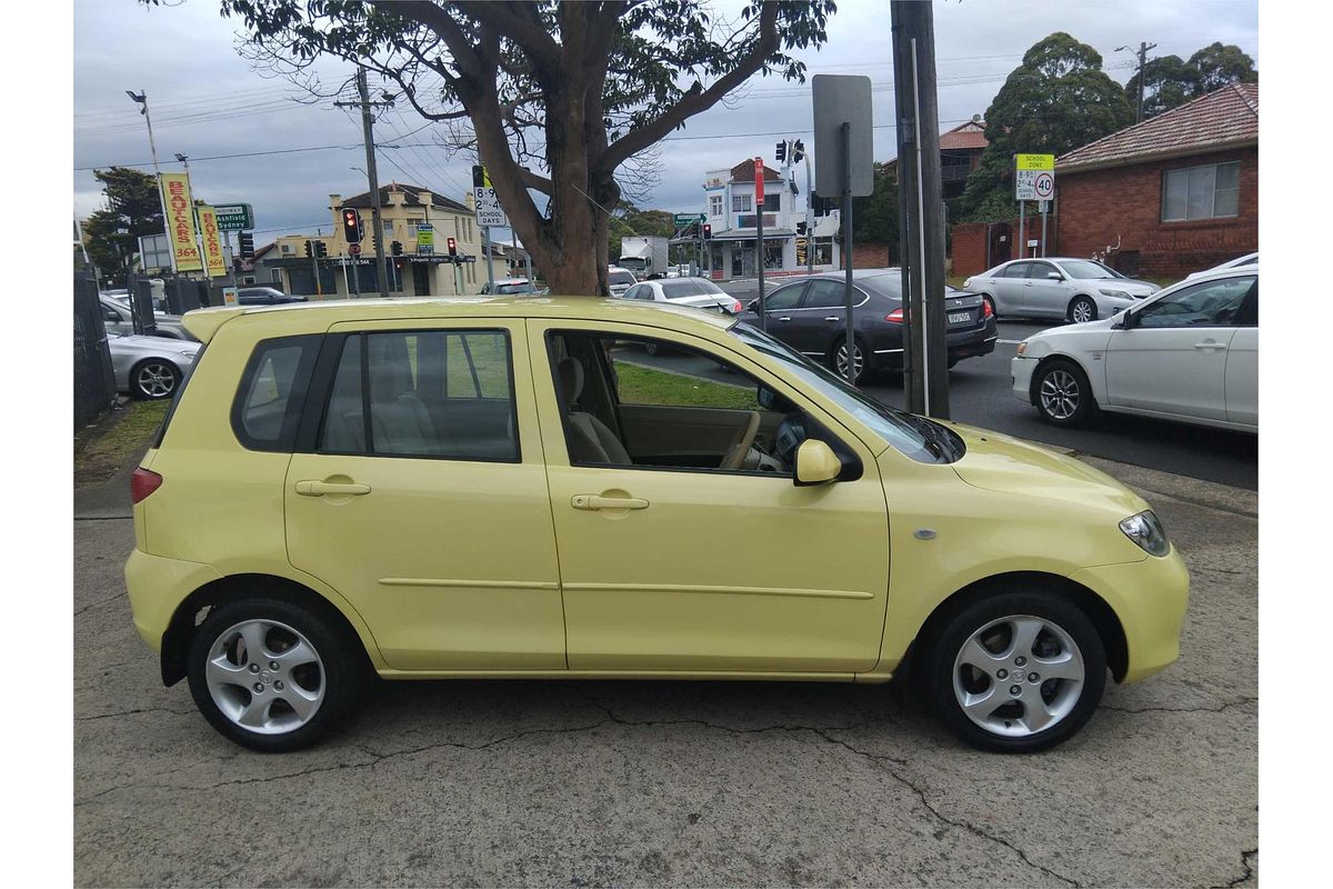 2002 Mazda 2 Maxx DY Series 1
