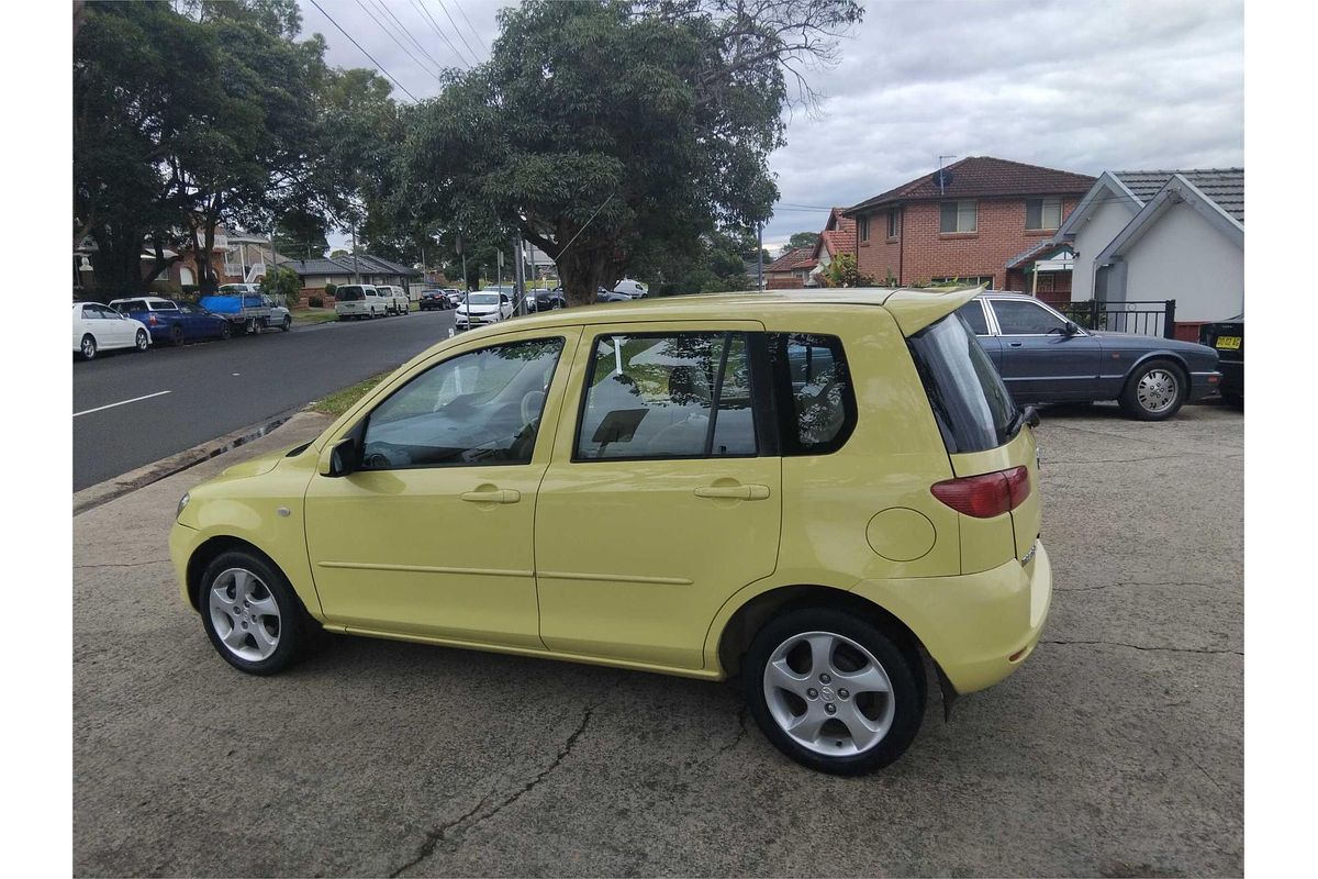 2002 Mazda 2 Maxx DY Series 1