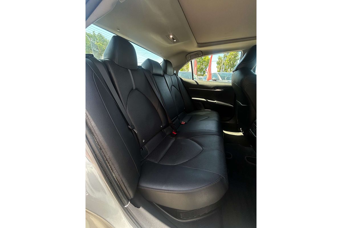 2021 Toyota Camry SL AXVH70R