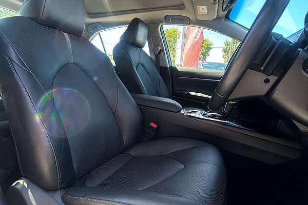 2021 Toyota Camry SL AXVH70R