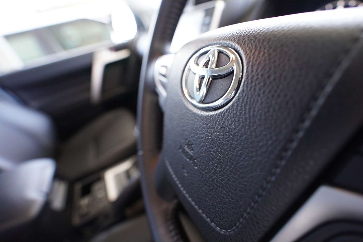 2023 Toyota Landcruiser Prado VX GDJ150R