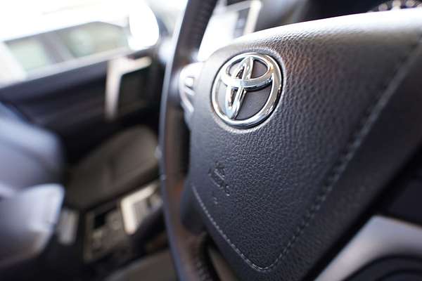 2023 Toyota Landcruiser Prado VX GDJ150R