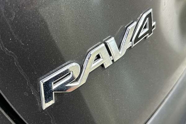 2020 Toyota RAV4 GXL MXAA52R