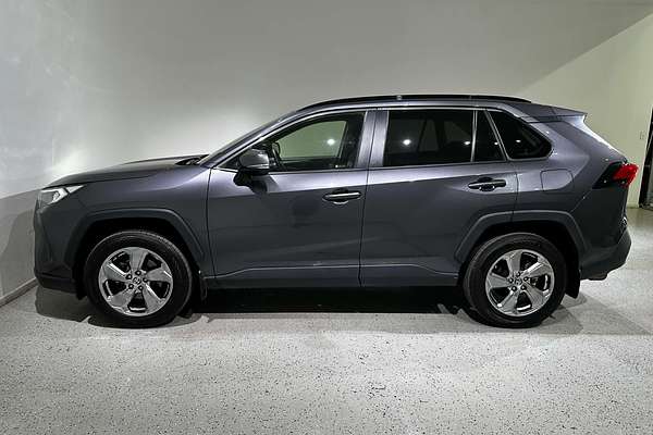 2020 Toyota RAV4 GXL MXAA52R