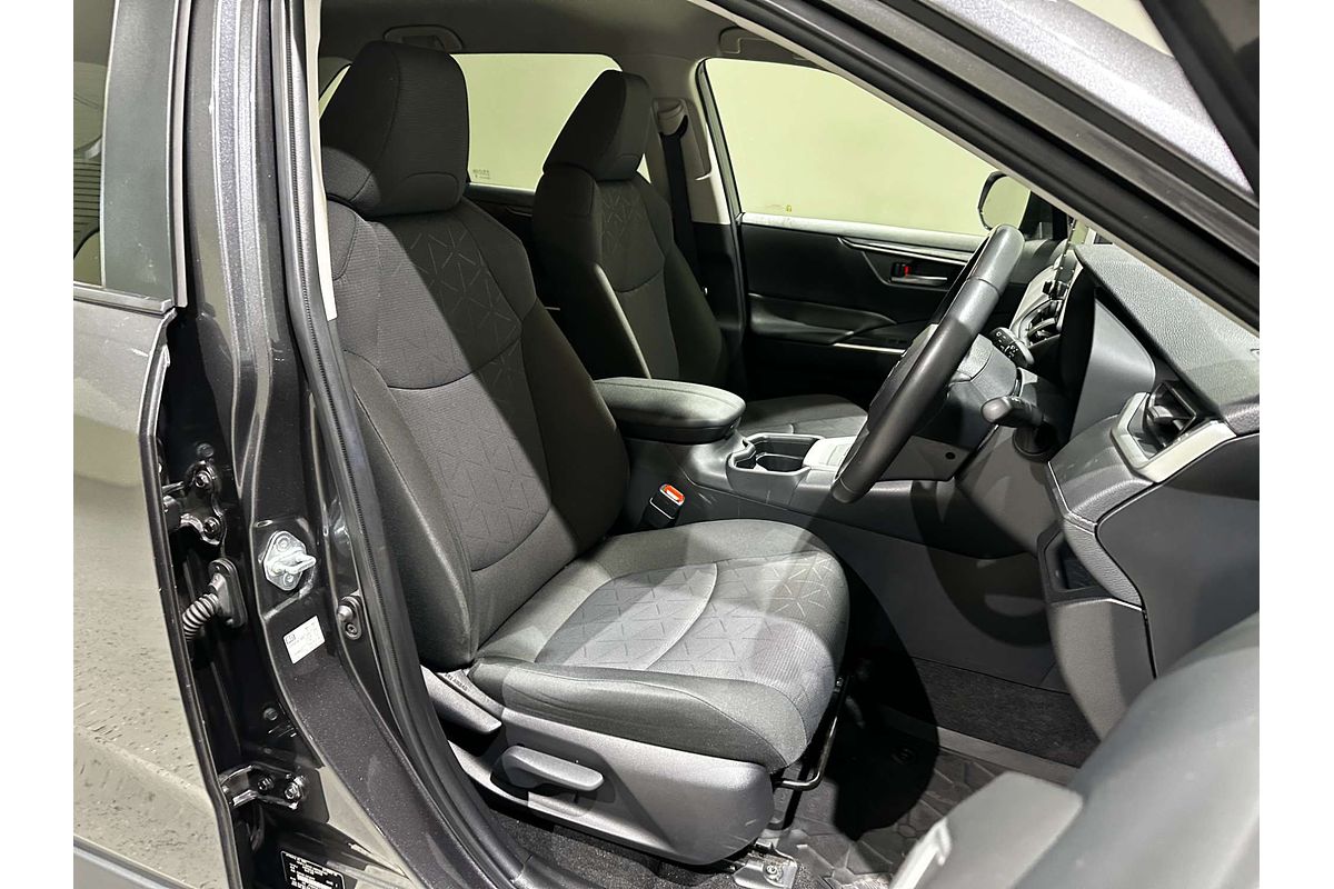 2020 Toyota RAV4 GXL MXAA52R