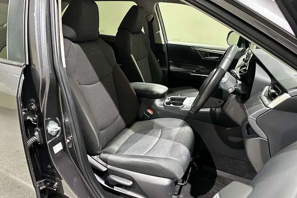 2020 Toyota RAV4 GXL MXAA52R