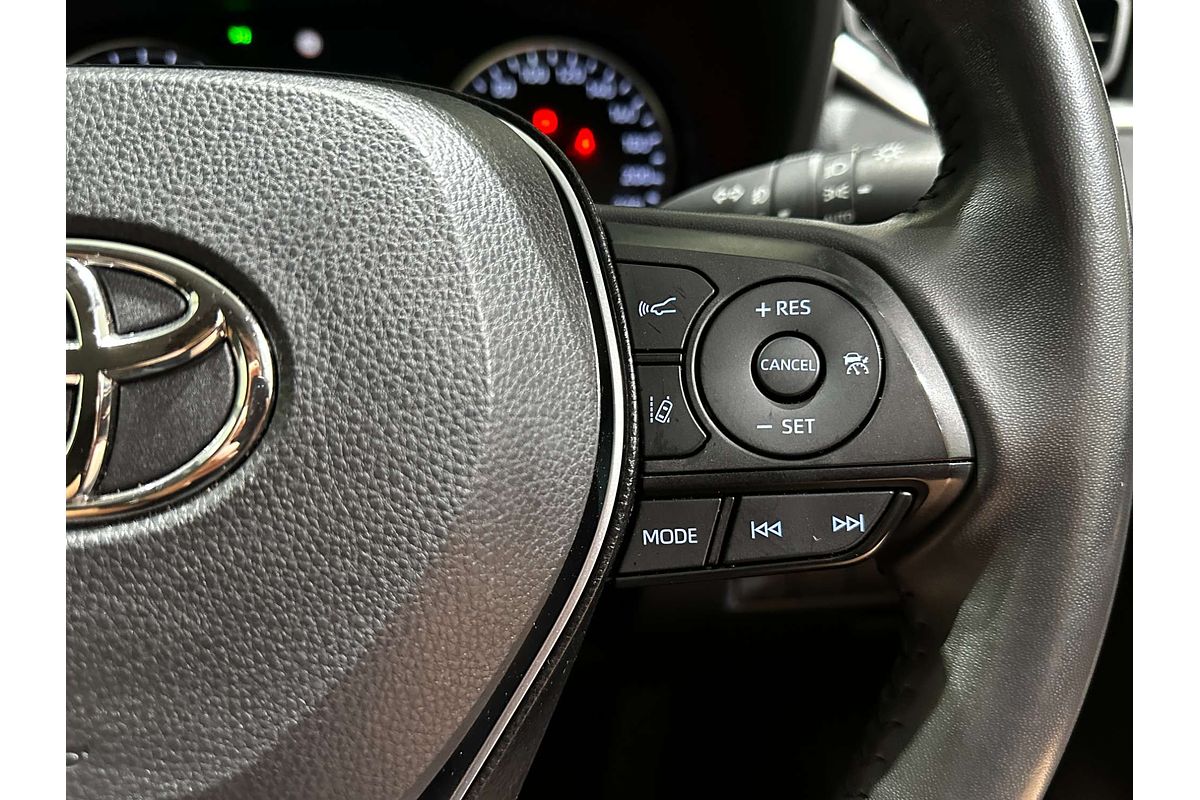 2020 Toyota RAV4 GXL MXAA52R