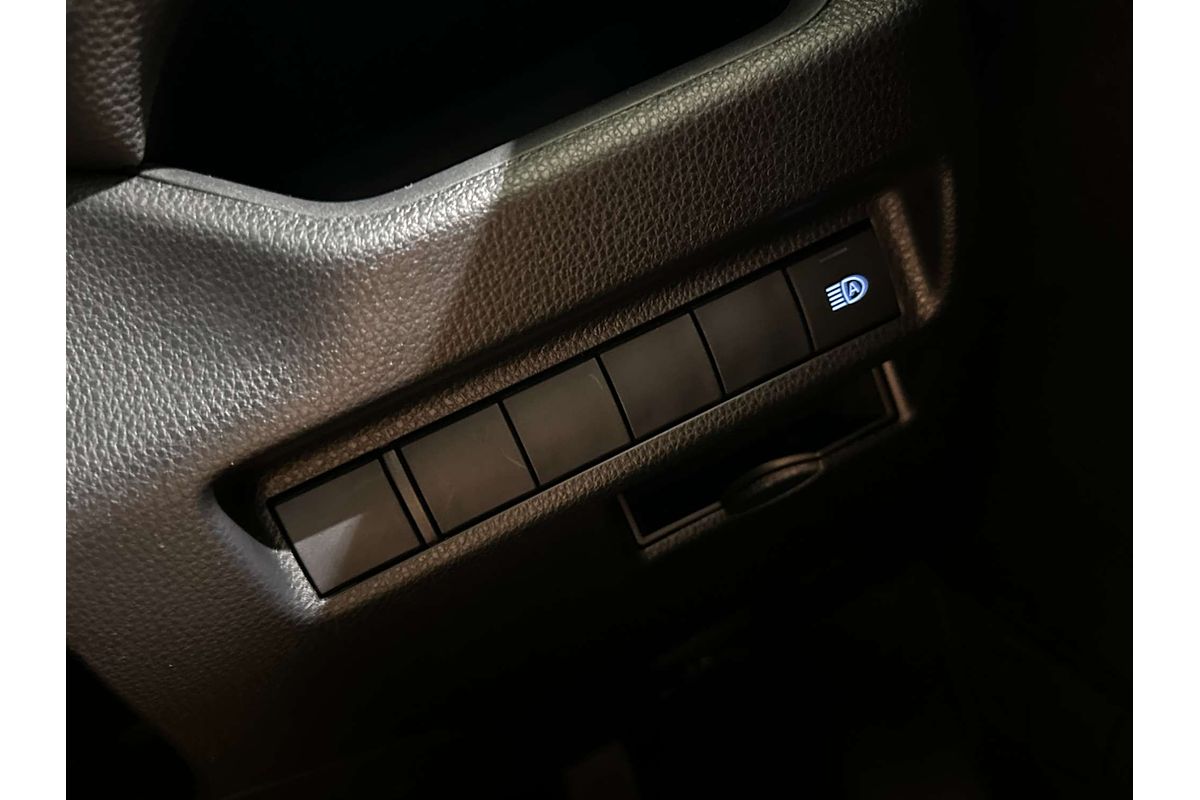 2020 Toyota RAV4 GXL MXAA52R