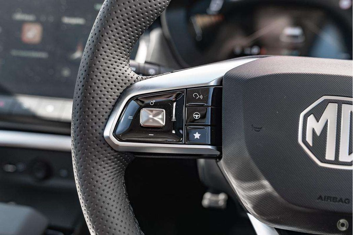 2025 MG ZS Essence Turbo ZS32