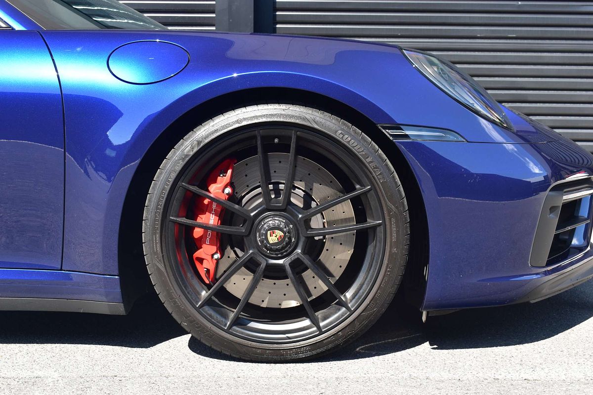 2022 Porsche 911 Carrera GTS 992