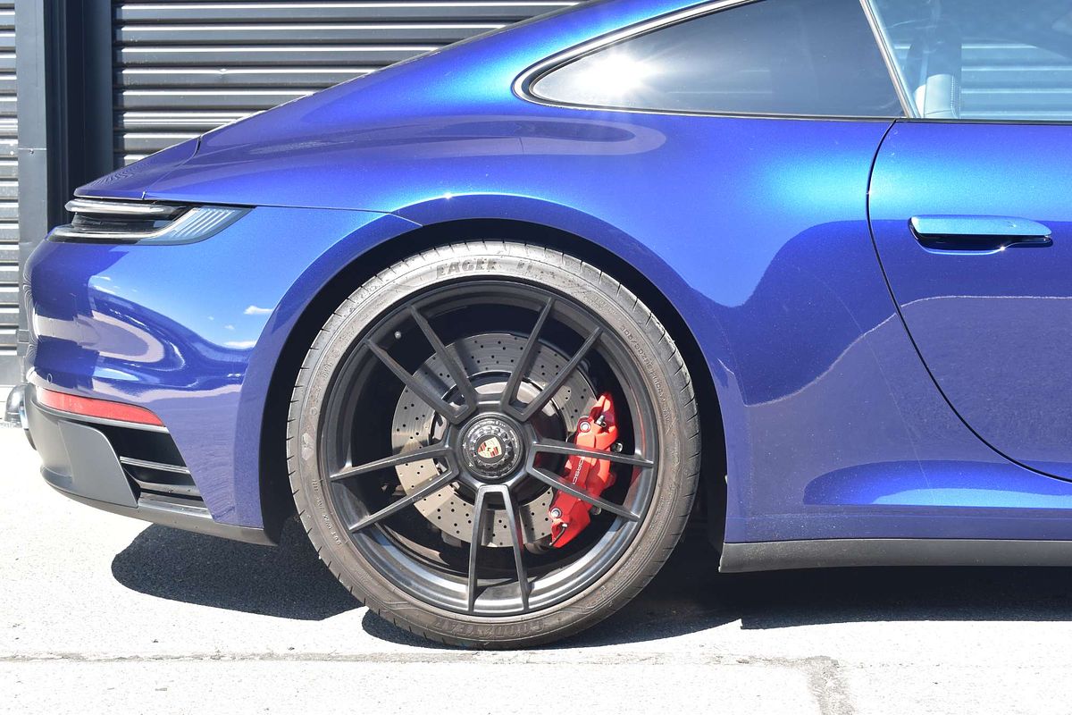 2022 Porsche 911 Carrera GTS 992