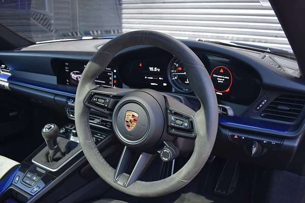 2022 Porsche 911 Carrera GTS 992