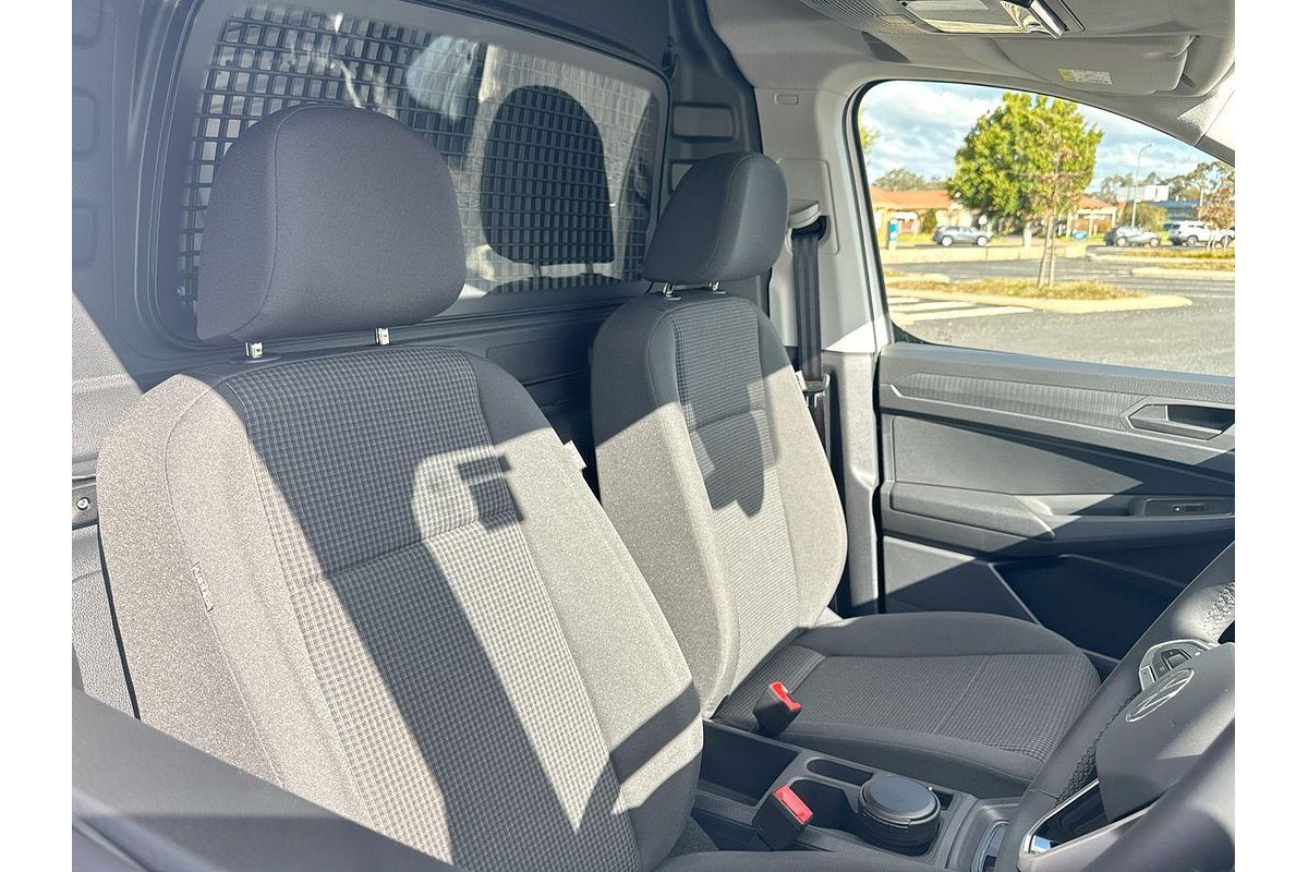 2025 Volkswagen Caddy TSI220 5 LWB