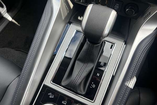 2025 Mitsubishi Pajero Sport Exceed QG