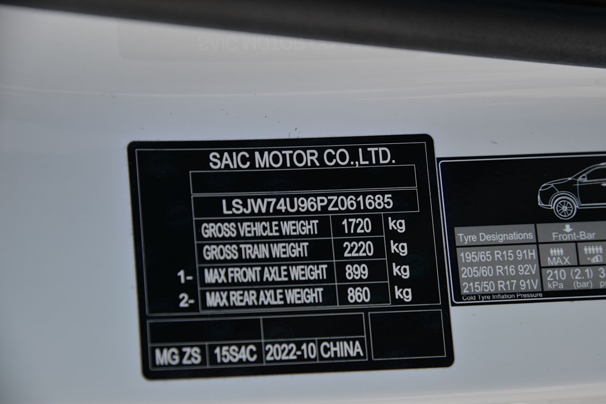 2022 MG ZS Excite AZS1