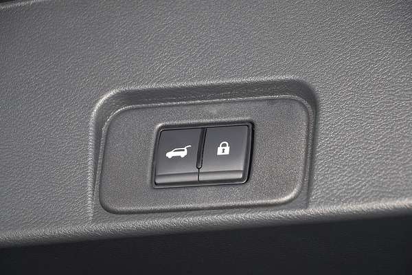 2025 Nissan X-TRAIL Ti T33