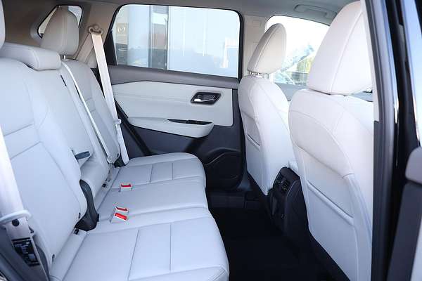 2025 Nissan X-TRAIL Ti T33