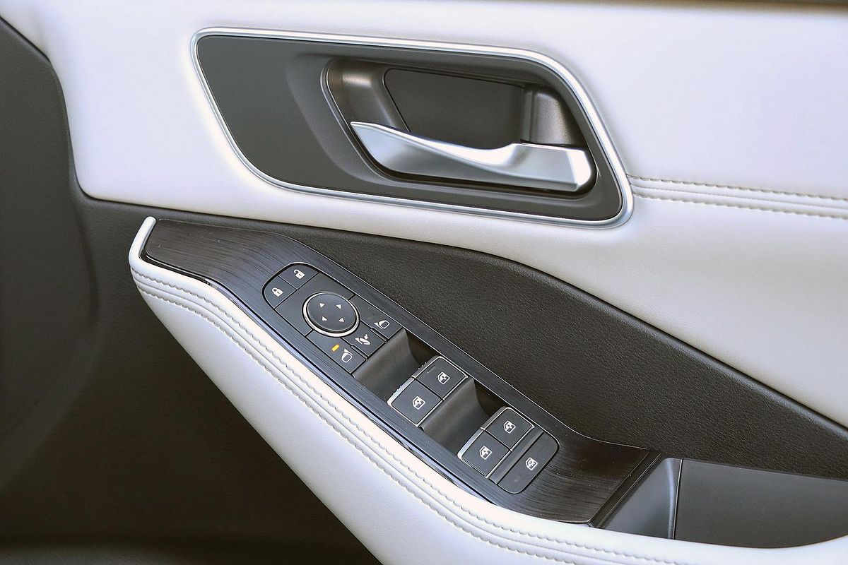 2025 Nissan X-TRAIL Ti T33