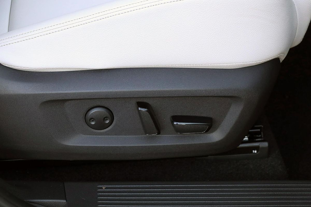 2025 Nissan X-TRAIL Ti T33