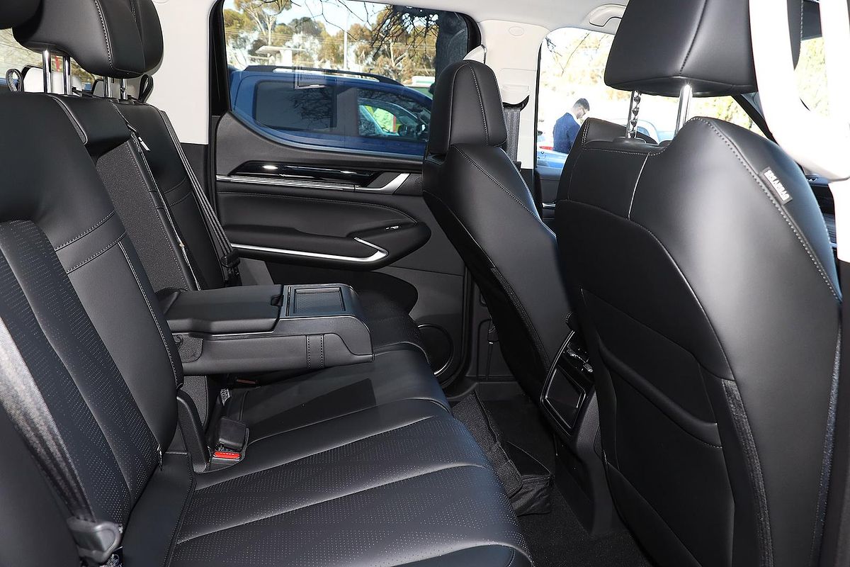 2025 GWM Cannon Alpha Lux PHEV P05 4X4