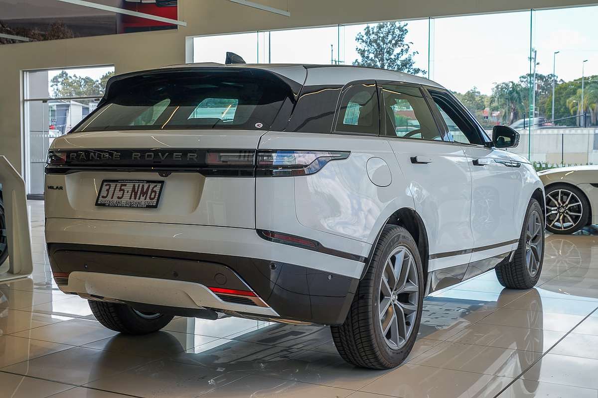 2024 Land Rover Range Rover Velar P250 Dynamic SE L560