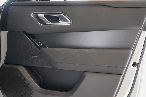 2024 Land Rover Range Rover Velar P250 Dynamic SE L560