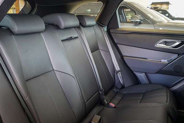 2024 Land Rover Range Rover Velar P250 Dynamic SE L560