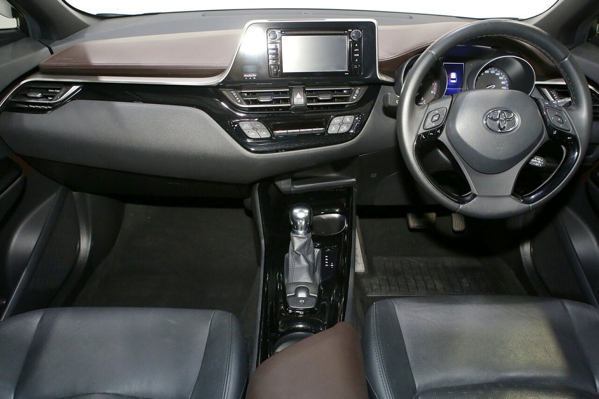 2017 Toyota C-HR Koba NGX50R