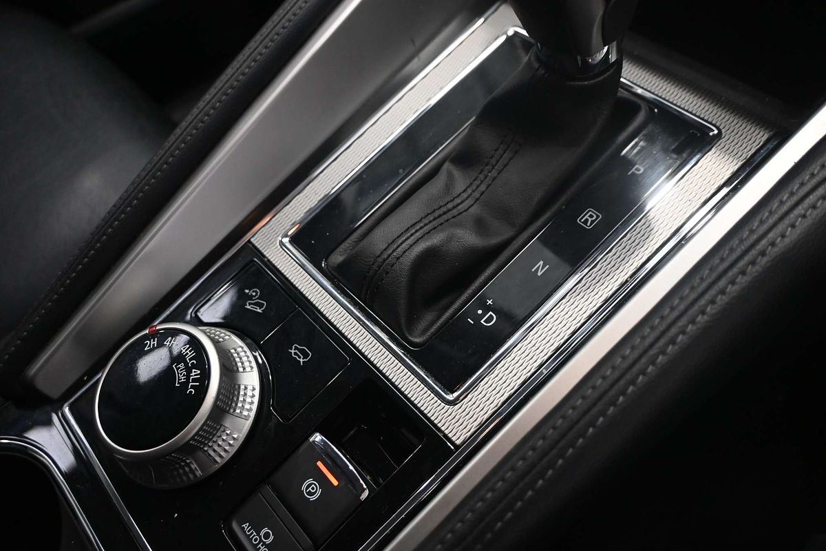 2020 Mitsubishi Pajero Sport Exceed QF