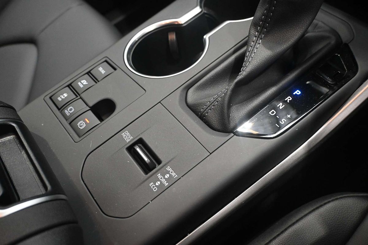 2025 Toyota Kluger GXL AXUH78R