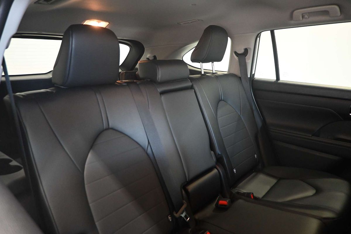 2025 Toyota Kluger GXL AXUH78R