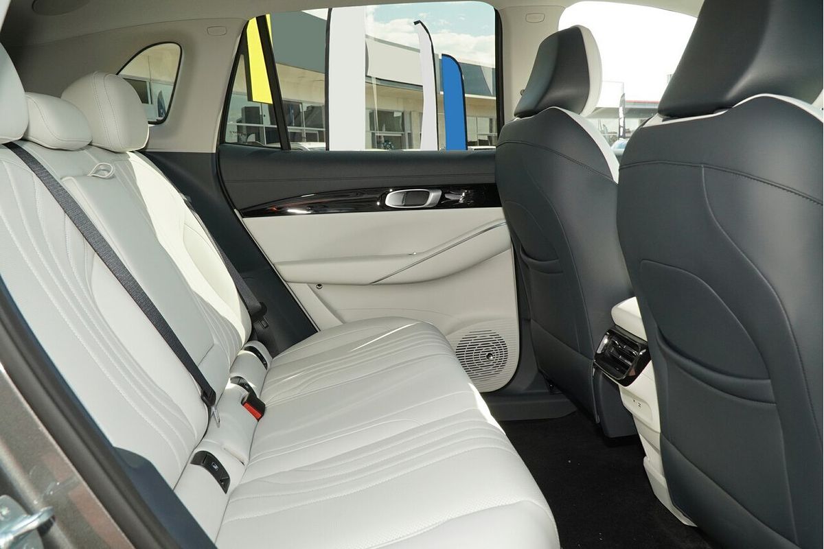 2025 Geely EX5 Inspire E245