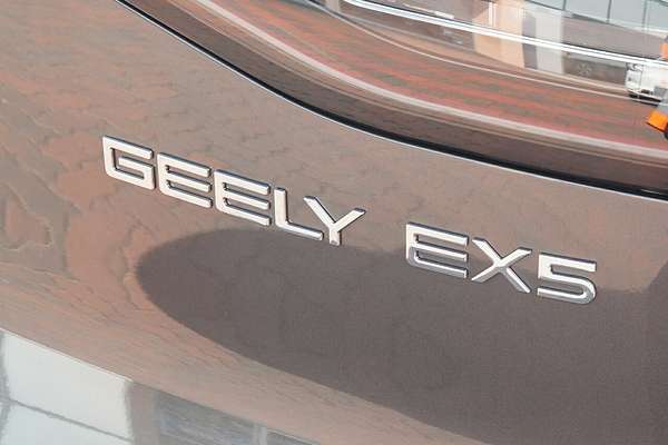 2025 Geely EX5 Inspire E245