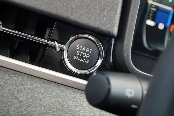 2024 Mitsubishi Outlander Exceed ZM