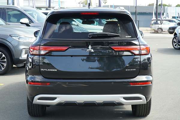 2024 Mitsubishi Outlander Exceed ZM