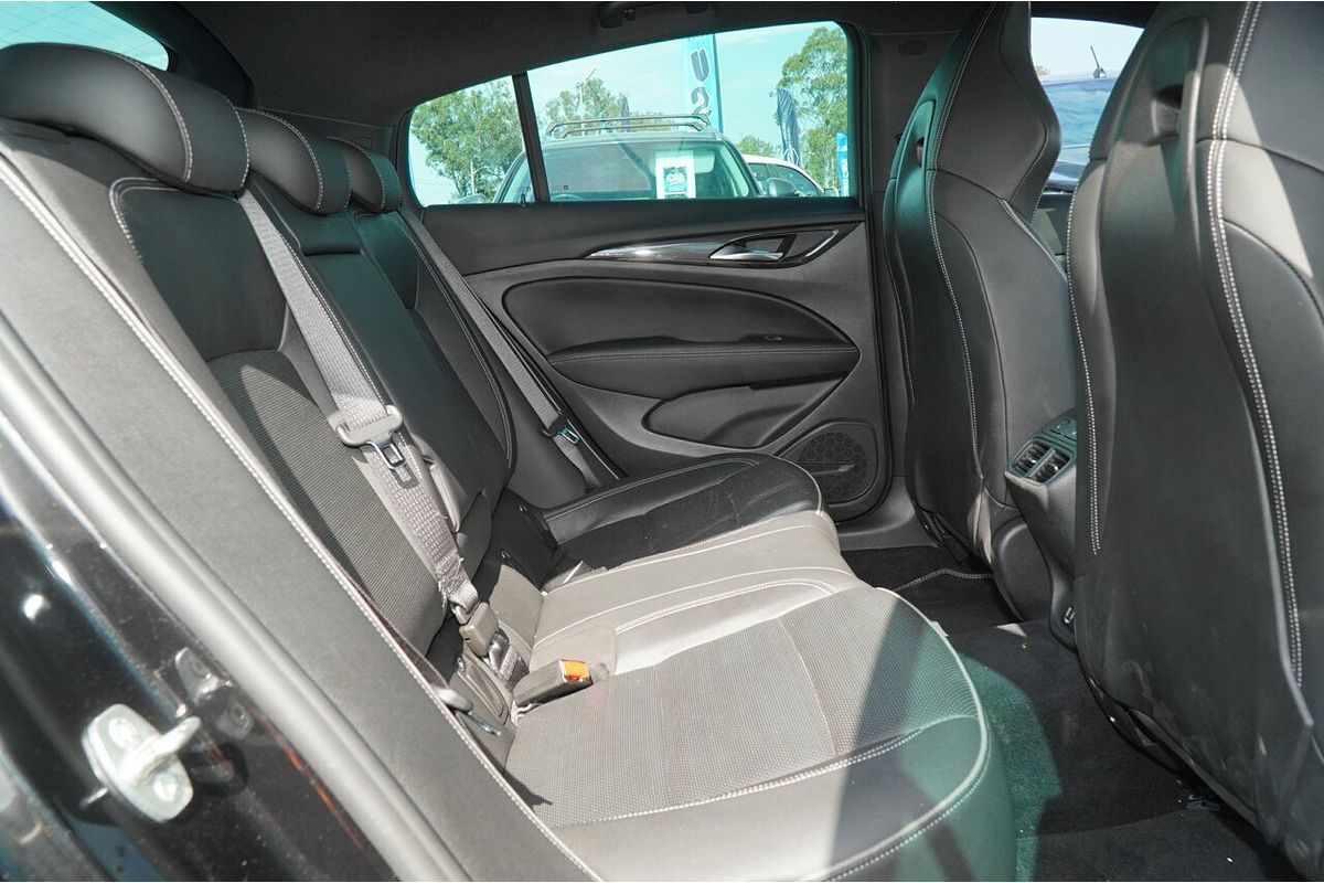2018 Holden Commodore VXR ZB