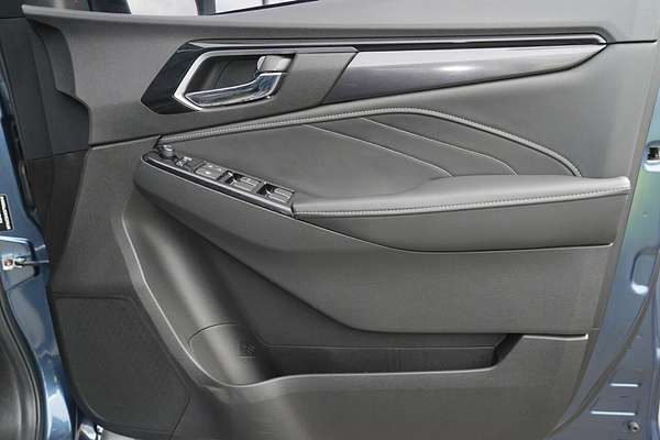 2023 Isuzu MU-X LS-T