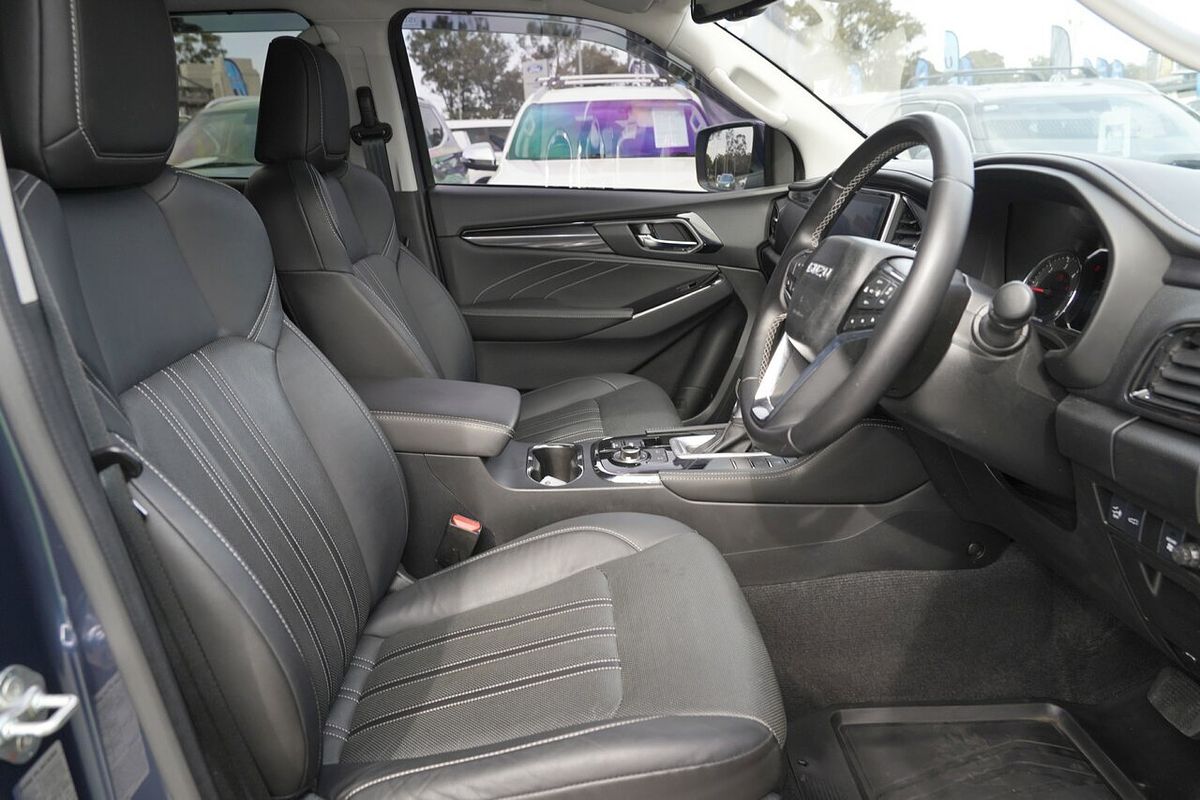 2023 Isuzu MU-X LS-T