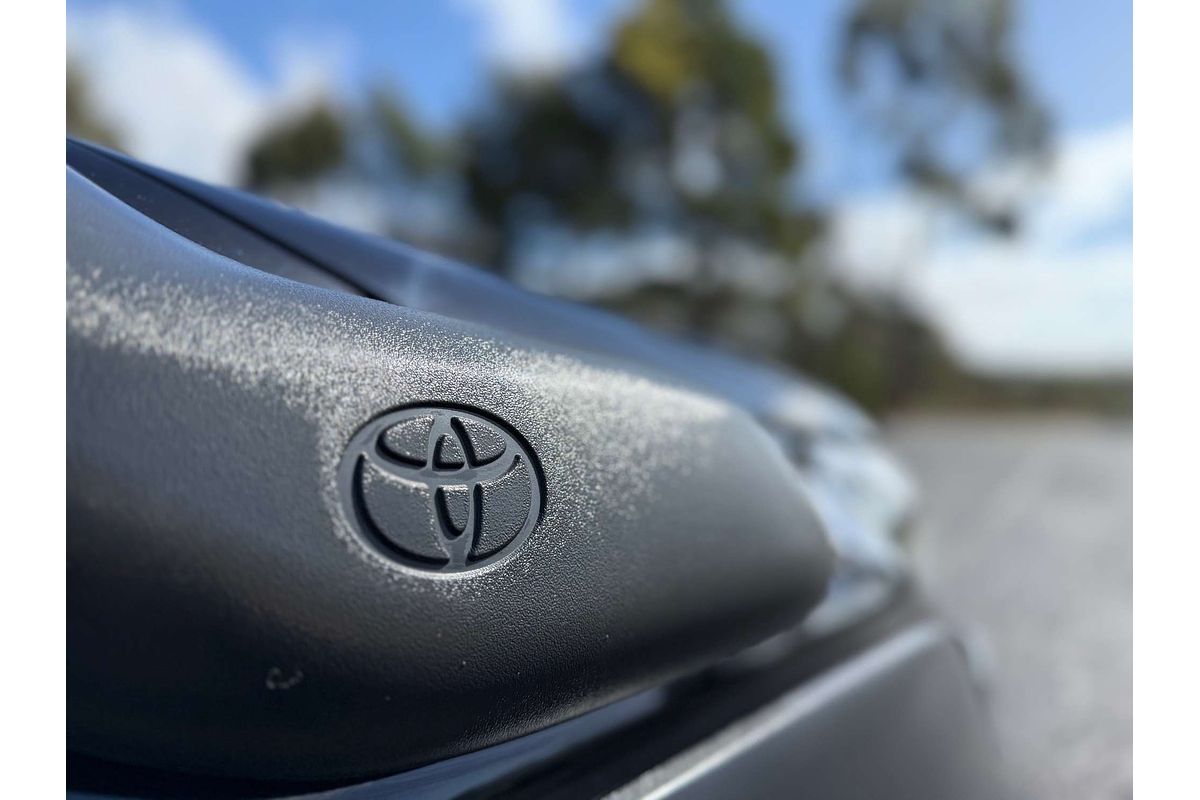 2021 Toyota Hilux Rugged X GUN126R 4X4