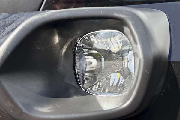 2021 Toyota Hilux Rugged X GUN126R 4X4