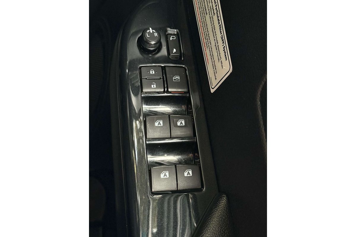 2021 Toyota Hilux Rugged X GUN126R 4X4