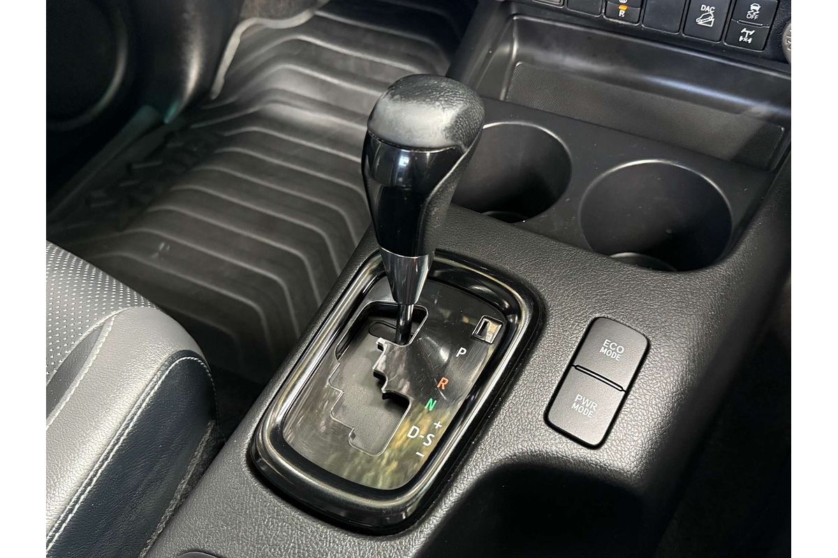 2021 Toyota Hilux Rugged X GUN126R 4X4